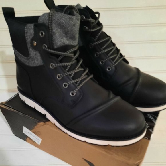 New With Box Men's Territory Black Raider Leather Cap Toe Ankle Boots Size 11 BK - Picture 1 of 4